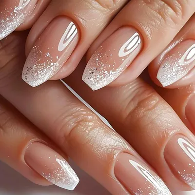 Productafbeelding van Kunstnagels, middellange lengte, sargroze kleur, balletstijl, met glitter, 24 stuks
