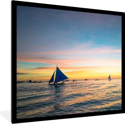 Produktbild von MuchoWow® MuchoWow® Gerahmtes Poster Sonnenuntergang mit Segelbooten auf dem Wasser von Boracay 40x40 cm - Poster mit zchwarzem Bilderrahmen - Mit Rahmen - Wanddekoration Schlafzimmer