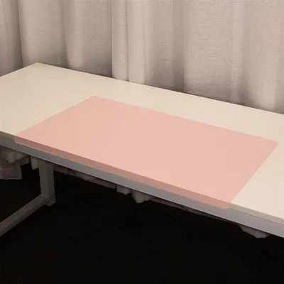 Produktbild von Schreibtischunterlage mit Kantenschutz, wasserdicht, rutschfest, Rosa, 80 x 40 cm in Lederoptik