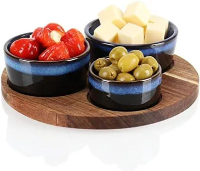 Zdjęcie produktu dla Deska do tapas z drewna oliwnego, mała