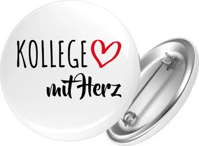 Produktbild von Huuraa Button Kollege mit Herz 59mm rund mit Sicherheitsnadel Ansteckbutton Geschenkidee