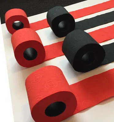 Produktbild von SUPER TREND - deSIGN WC Papier geprägt "Schwarz & Rot" -  6 Rollen/proFarbe