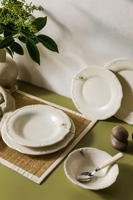 Produktbild von Hermia Concept, Geschirrset (27 Teile) aus 100% Porzellan | 100% Melamin beschichtet