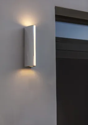 Produktbild von LUTEC Leo LED Aussenwandleuchte 2fach 3000 K 14W IP54 Chrom