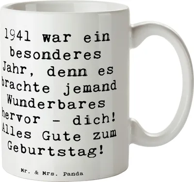 Produktbild von Mr. & Mrs. Panda Keramikbecher Spruch 1941 Geburtstag - Weiß - Geschenk, Happy Birthday, Pott, Jubiläumstag, Trinkbecher, Keramiktasse, Jahrgang, Teepott, Alter, Tasse