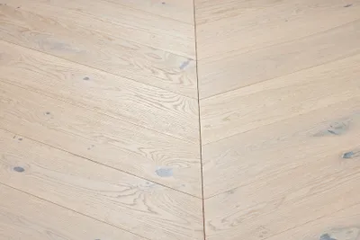 Produktbild von Holzfloors Chevron Vintage Parkettbrett - Neu Weiß 14 x 164 x 800 m˛