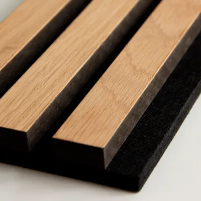 Produktbild von Kaiser plastic Akustikpaneele | Farbe: Eiche | Format: 120 x 60 cm | Wandpaneele aus Holzfunier und Filz | moderne Lamellenwand