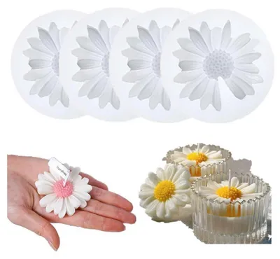 Immagine prodotto di Stampi in silicone a forma di margherita, confezione da 4 pezzi, ideali per realizzare candele, saponi, cioccolatini e dolci