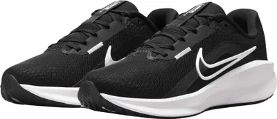 Produktbild von Nike Downshifter 13 Sportschuhe Damen