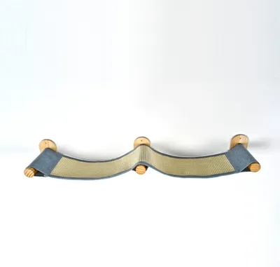 Produktbild von RHRQuality Wandmöbel Kletterwand Katze – Wandbrücke – Tragkraft bis zu 20 kg – Für große Katzen – Mit Sisalteppich – Denim