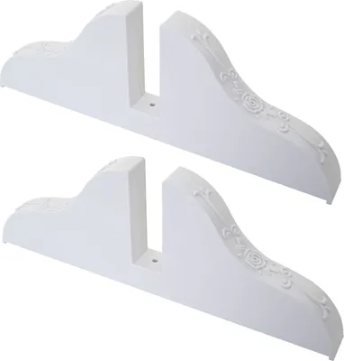 Two white paravent stands with decorative rose motifs are shown against a white background.