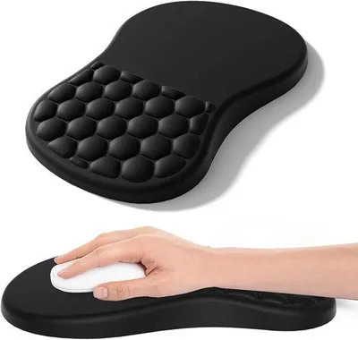 Zdjęcie produktu dla Ergonomiczna podkładka pod klawiaturę z podparciem dla nadgarstków - Komfortowa i zapewniająca wsparcie - 1 sztuka - Czarna - Wykonana z wysokiej jakości gumy
