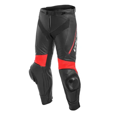 Produktbild von Dainese Delta 3 Motorrad Lederhose (Black/Red,56)