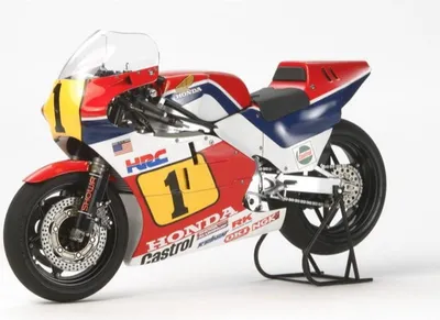 Zdjęcie produktu dla Tamiya 1:12 Honda NSR500 '84