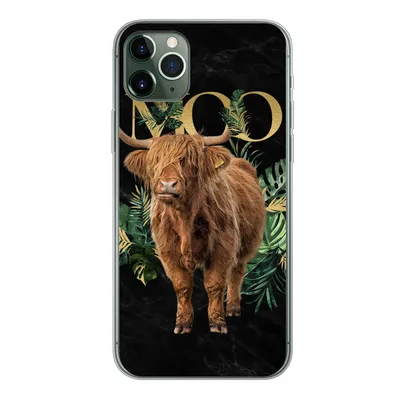 Produktbild von MuchoWow® Handyhülle Schutzhülle Hülle für iPhone 11 Pro Max Zauberspruch - Schottischer Hochländer - Pflanzen Silikon Softcase Handy Hülle - Schutz