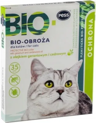 A product box for a cat flea and tick collar.