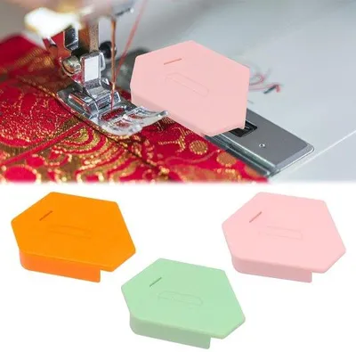 Produktbild von Famanu Magnetische Nahtführung für Nähmaschinen - Polygonale Multifunktionale Schablone