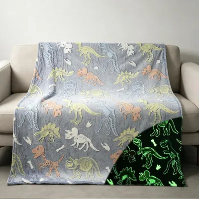 Immagine prodotto di Coperta plaid a forma di dinosauro, luminosa, 150x200 cm, ideale per la cameretta dei bambini