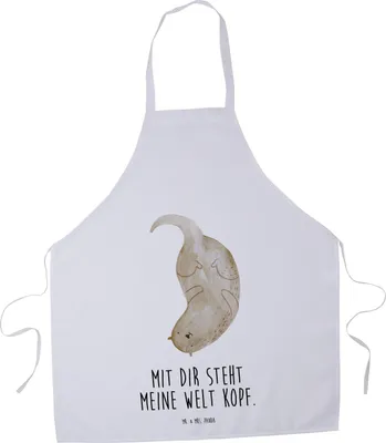 Produktbild von Mr. & Mrs. Panda Schürze Otter Kopfüber - Weiß - Geschenk, Liebe, Küchenzubehör, Koch, Kochschürze, Seeotter, Verknallt, Grillmeister-Schürze, Grill, Liebesgeschenk