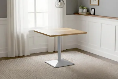Produktbild von Bistrotisch Emile | 90 x 90 cm eckig | Akazienholz massiv | Farbe: Natur | runde Kante | silbernes Säulengestell aus Metall | Säulentisch/Esstisch für Küche, Café & Essbereich