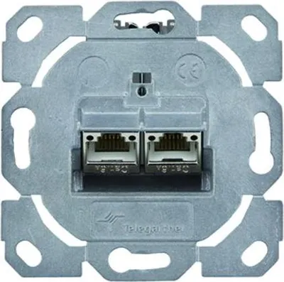 Produktbild von Telegärtner J00020A0527, RJ-45, 6a, Metallisch, 1 Stück(e)