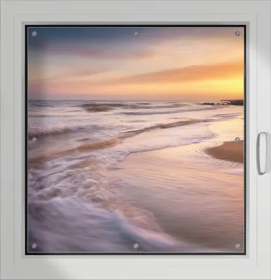Produktbild von Wallario Lichtschutzbild, Dekorativer Sichtschutz Sonnenschutz 96 x 93 cm mit Motiv: Sonnenuntergang am Strand - Abendspaziergang - Verdunklung ohne Bohren