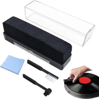 Produktbild von Vinylplatten Reinigungsset mit Antistatikborstel und Reinigungstuch