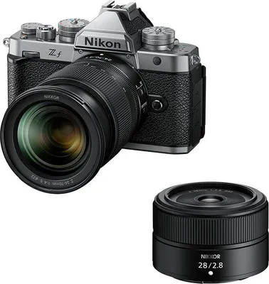 Immagine prodotto di NIKON Zf Silver + obiettivo Z 24-70mm f/4 S + Z 28mm f/2.8