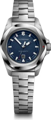 Produktbild von Victorinox Herrenuhr V242038 Silber