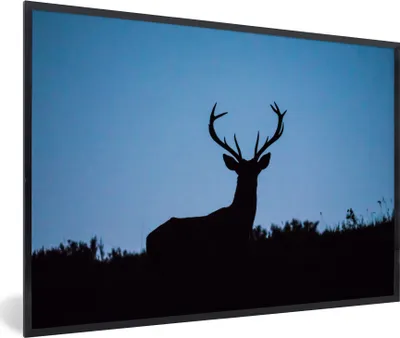 Produktbild von MuchoWow® MuchoWow® Gerahmtes Poster Hirsch - Scherenschnitt - Himmel 60x40 cm - Poster mit zchwarzem Bilderrahmen - Printing - Wanddeko Schlafzimmer