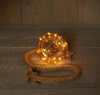Image de Boule de verre or b.o. 15 cm sur corde / 10led blanc chaud 2xAA