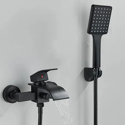 Produktbild von Wasserfall-Armatur für Badewanne - Dusch- & Wannenmischer-Set - Wandmontage - Einhebel - Heiß/Kalt - Handbrause - Keramikkartusche - Mattschwarz