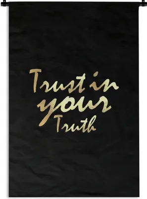 Produktbild von MuchoWow® Wandteppich Wandbehang Zitat - Wahrheit - Gold - Schwarz 120x180 cm Tapisserie Dekoration Wandtuch - Schlafzimmer - Dekorationen für das Haus