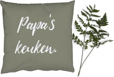 Produktbild von MuchoWow® Zierkissen Sofakissen Wohnzimmer Dekokissen 50x50 cm Zitate - Sprichwörter - Papas Küche - Komfort - Sofakissen