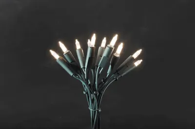 Produktbild von Konstsmide - LED Minilichterkette, 50 warm weiße Dioden, 230V, Innen, grünes Kabel ; 6303-100