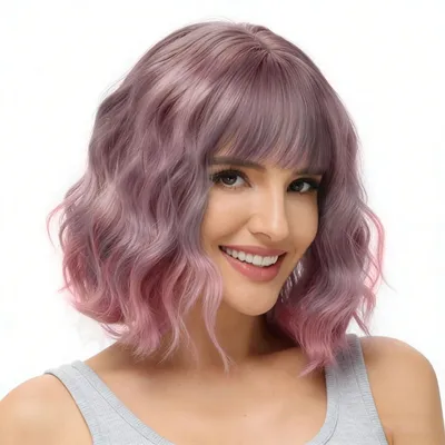 Immagine prodotto di Parrucca corta con frangia, colore blu, realizzata in fibra sintetica, ideale per feste e cosplay