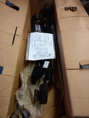 Imagen del producto de Enganche de remolque original para RENAULT. Número de pieza: 8201722926