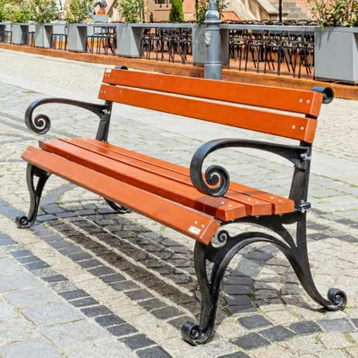 Produktbild von REKORD Wiedenska mit Armlehne Mahagoni Gartenbank 170 x 59 x 73 cm Massives Gusseisen & Skandinavisches Fichte-Holz Wetterfest für Garten Terrasse
