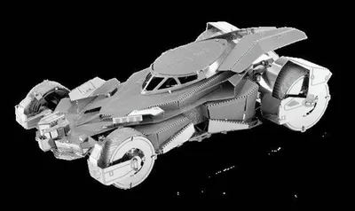 Produktbild von METAL EARTH 3D-Puzzle Batman vs. Superman: Batmobile