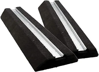 Productafbeelding van Warmtepomp Ondersteuning - Trillingsdempers Set - Stabiele Plaatsing - Gemaakt van Gerecycled - 60x18x10 cm - Zwart