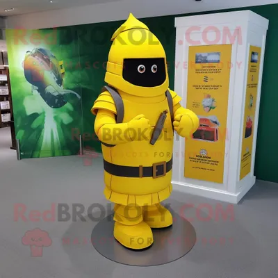 Immagine prodotto di Personaggio del costume della mascotte REDBROKOLY della granata gialla vestito con un tubino e cinture