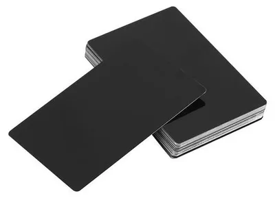 Productafbeelding van Visitekaartjesset van aluminiumlegering - gegraveerd - 50 stuks - 86 x 54 x 0,22 mm - Duurzaam en elegant - Niet-toxisch