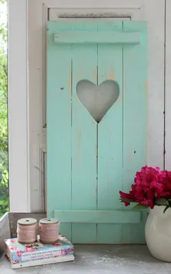 Produktbild von Landhaus Fensterladen AQUA mit Herz, Shabby antique chic,Handgefertigt