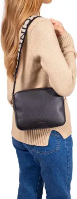 Produktbild von Coccinelle Tasche Frau Schwarz