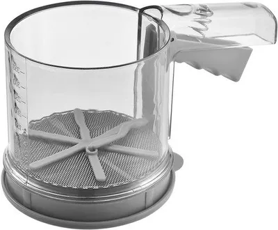Produktbild von Unyqoos® Mehl-Sieb mit ergonomischem Griff für perfekte Backergebnisse