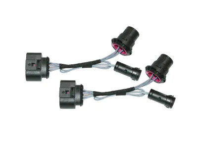 Zdjęcie produktu dla Oryginalny adapter reflektorów halogenowych Kufatec na reflektory ksenonowe 3BG do VW Passat 3B B5