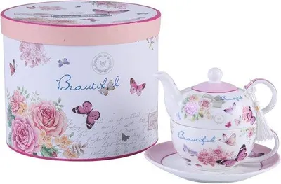 Produktbild von Einzigartiges Porzellan-Service für eine Person - Rosen und Lavendel in einem kleinen Teekopf- und Teller-Set.