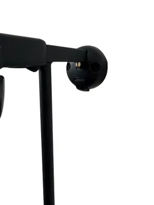 Produktbild von Novi Befestigungsset für Treppenschutzgitter – Notwendig für die Befestigung des Novi Trio Black Treppengitters