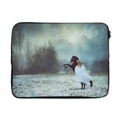 Produktbild von MuchoWow® Laptop Hülle 15 Zoll Pferde - Frau - Schnee Laptoptasche - Laptoptasche - Sleeve - Rundum-Schutz