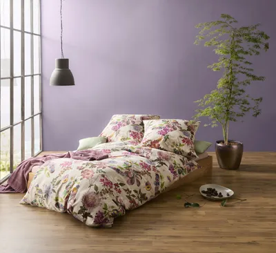 Produktbild von Fleuresse Mako-Satin Bettwäsche 155x220 Flieder Pflaumen Blumen Wende 114433-9